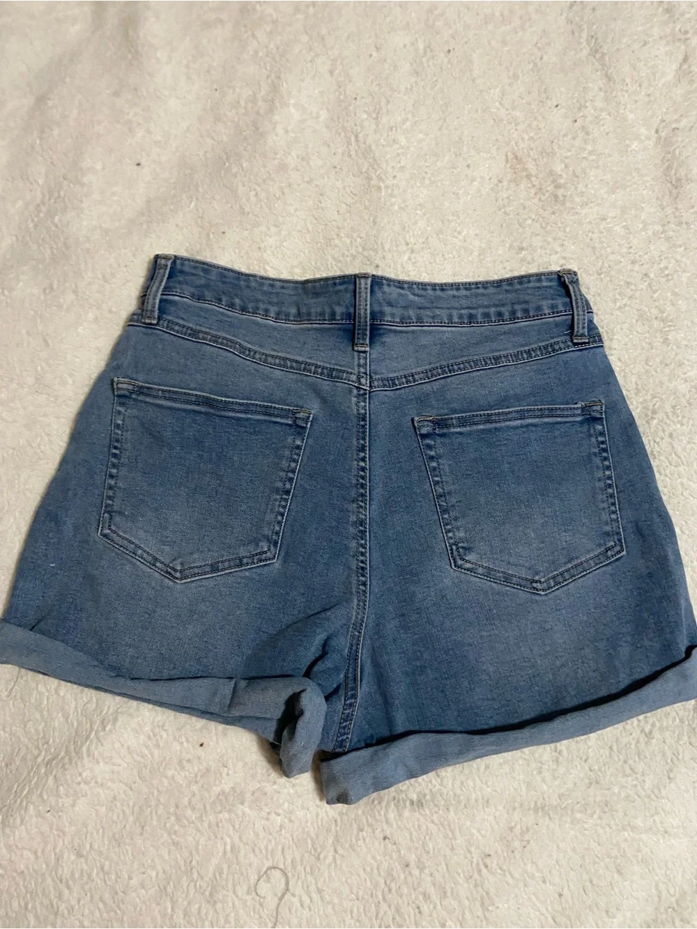 Forever 21 Mid-Rise Blue Rolled-Hem Denim Shorts